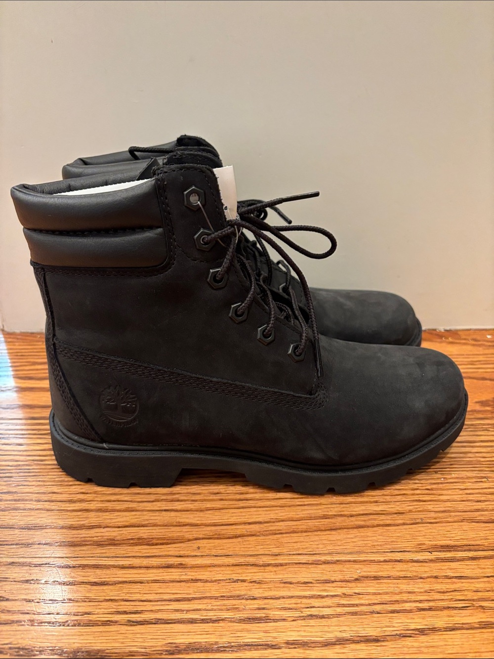 Timberland Waterproof Women's Black Boots size 8 New